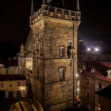 Amazing Charles Bridge 아파트