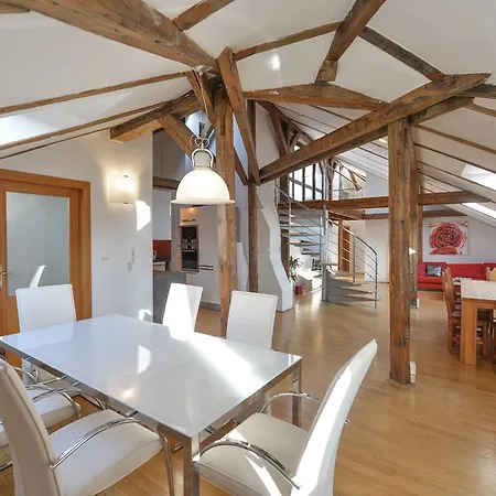 Amazing Charles Bridge Apartment Prague