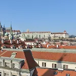 Amazing Charles Bridge براغ