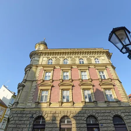 Amazing Charles Bridge Apartman