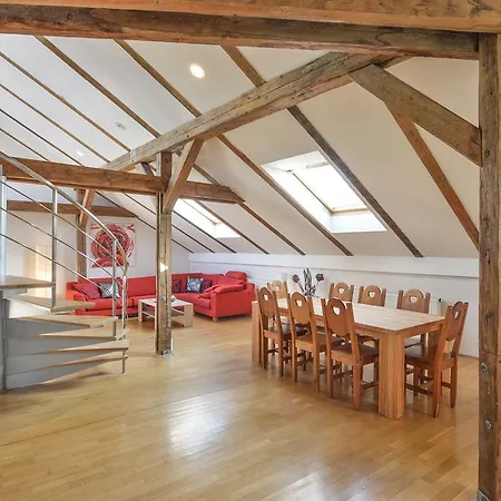 Amazing Charles Bridge Apartman